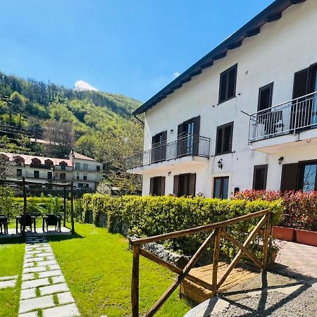 La Villa Carmelina 阿杰罗拉 外观 照片